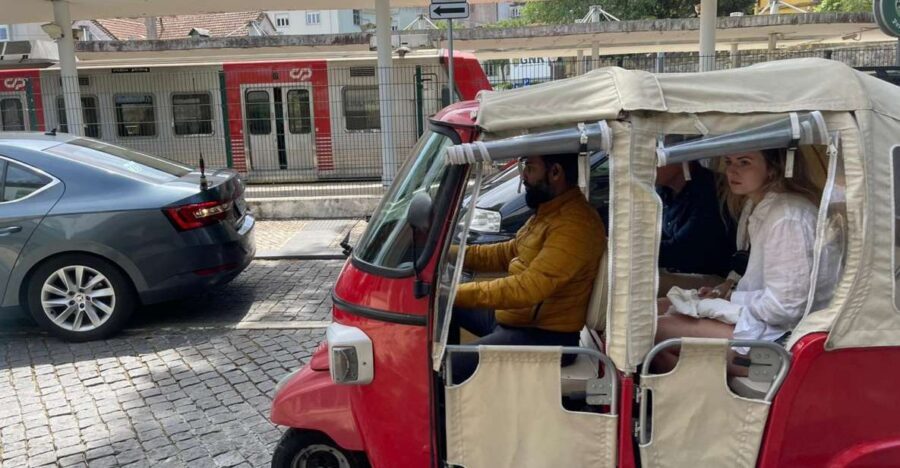Sintra: -Sintra Sightseeing Tour With Tuk Tuk (1hr) - Getting started and ending easy: the Croissant meeting point by Sintra station