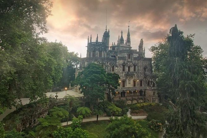 Sintra: The Romantic Village – Half-Day Private Guided Tour - Fonte da Sabuga: a quick mineral-water stop with a medical caveat