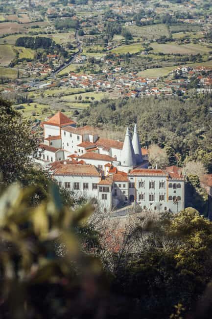 Sintra: The Romantic Village – Private Half-Day Guided Tour - Meeting Point and How Pickup Works in the Sintra Area