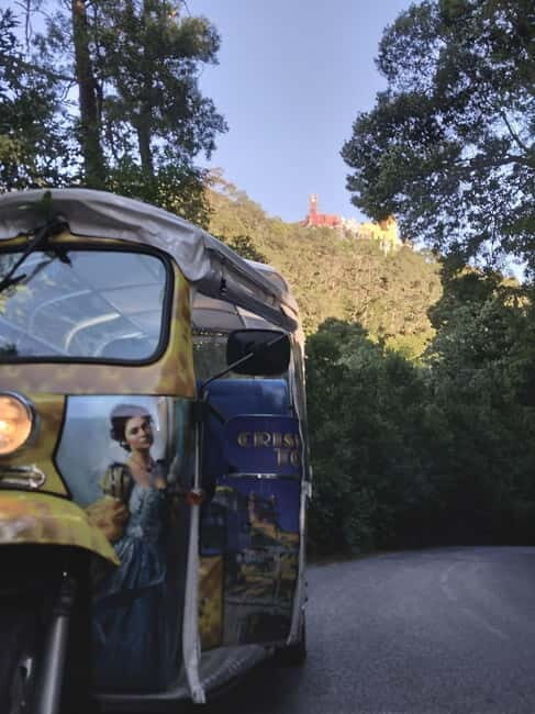Sintra Tour: Palaces and Dream Landscapes in Tuk Tuk - Moorish Castle: A Medieval Walk Above Sintra and the Atlantic