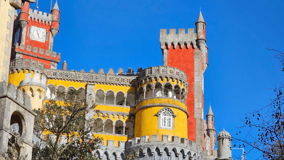 Sintra Tour w/ Pena Palace, Cascais & Cabo Roca, FROM LISBON - Cascais free time: the stop that lets you reset