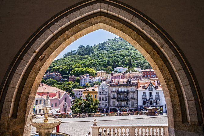 Sintra Tour with Pena Palace and Monserrate Palace- Private Tour - Why this private Sintra day is such a practical plan