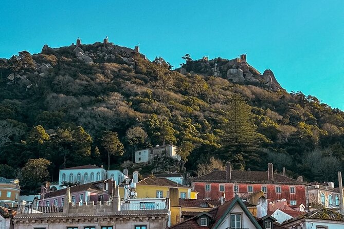 Sintra Walking Tour: Romantic Village & Palaces - Why this Sintra Romantic Village walk fits a half-day plan