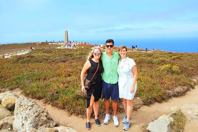 Sintra World Heritage and Cascais Village Private Deluxe Tour - Luxury pickup from Lisbon City to your Sintra start