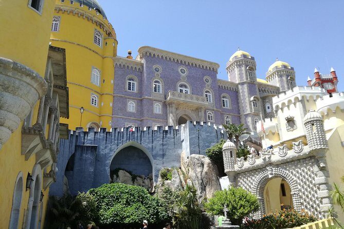 Small group tour Romantic Sintra & amazing Cabo da Roca & Cascais - from Cascais - From Cascais station to Sintra: getting there without the hassle