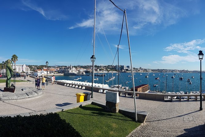 Small Group Tour to Sintra, Pena Palace, Cabo Roca and Cascais - Cascais historic center: where you get to breathe