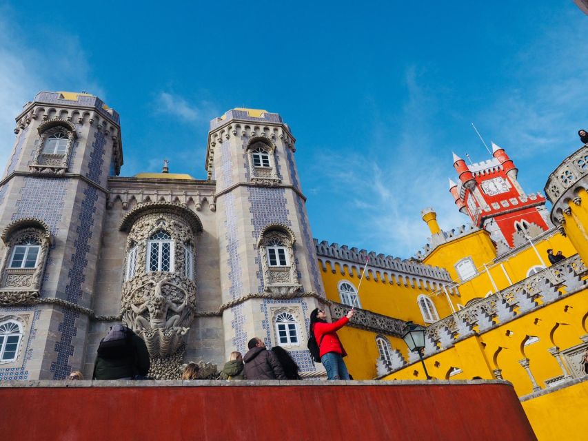 Wonders of Sintra & Coast - The Van, the Group, and the Guide: How This Changes Your Day